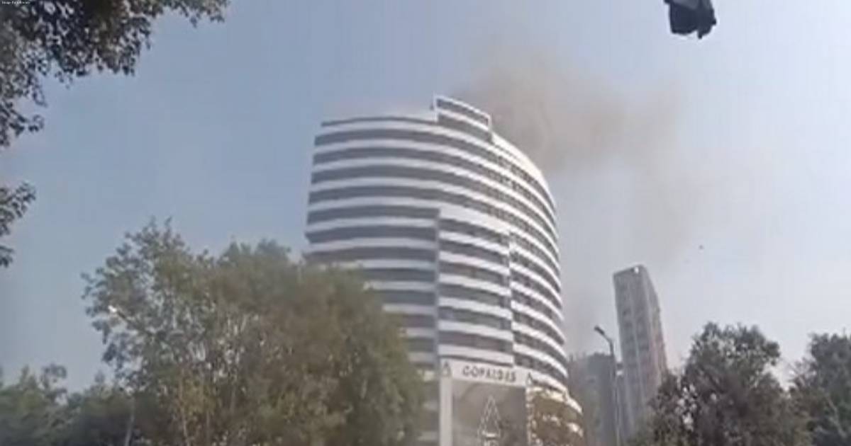 Fire breaks out at commercial building in Delhi's Barakhamba
